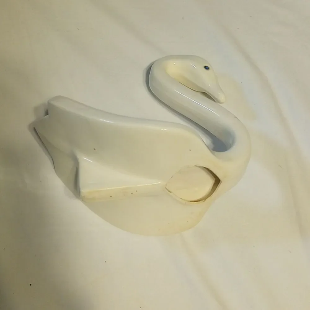 Vintage Porcelain Swan Napkin Holder